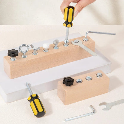 Kids Wooden Screw & Nut Disassembly Toy – Montessori Fine Motor Skills Trainer